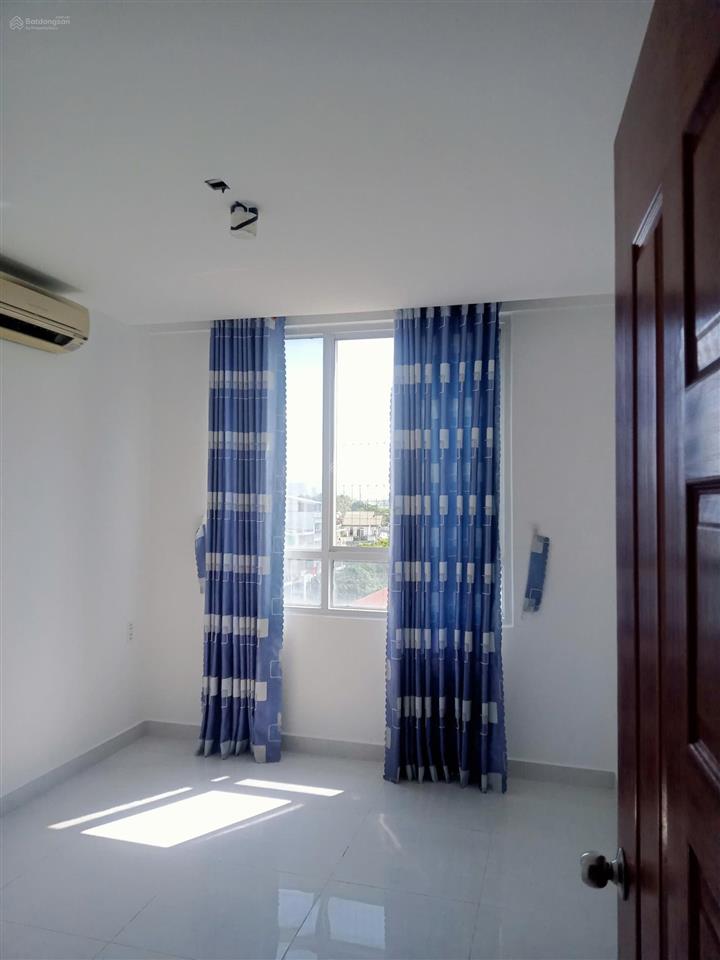 Bán căn hộ chung cư bông sao block b