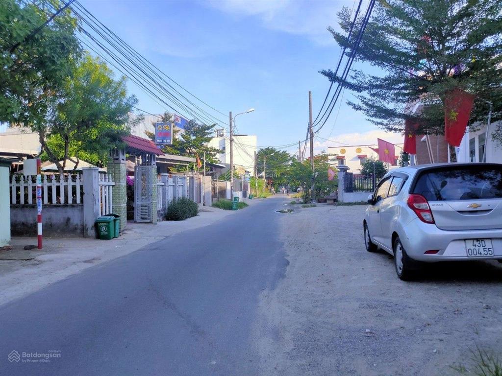 Bán quỹ đất lớn 272m mặt tiền khái tây 1 kề làng đại học chỉ 32 tr/m2