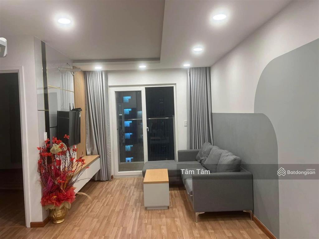 Cần bán gấp, giá cực mềm cc sacomreal, q. tân phú, dt87m², 2pn2wc, giá 1 tỷ 880, nội thất xịn, shr