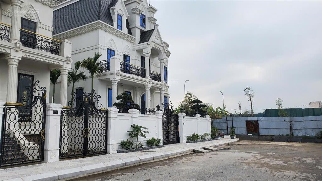 Mới ra suất ngoại giao biệt thự song lập jade square phạm văn đồng, 180m2 cần xử lý gấp