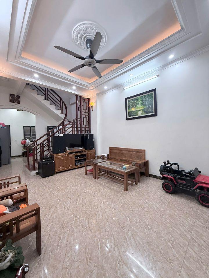 BÁN NHÀ ĐẸP 2.58 TỶ 3 TẦNG 52.4M2 NGÕ CỰC NGẮN TRẦN ĐĂNG NINH