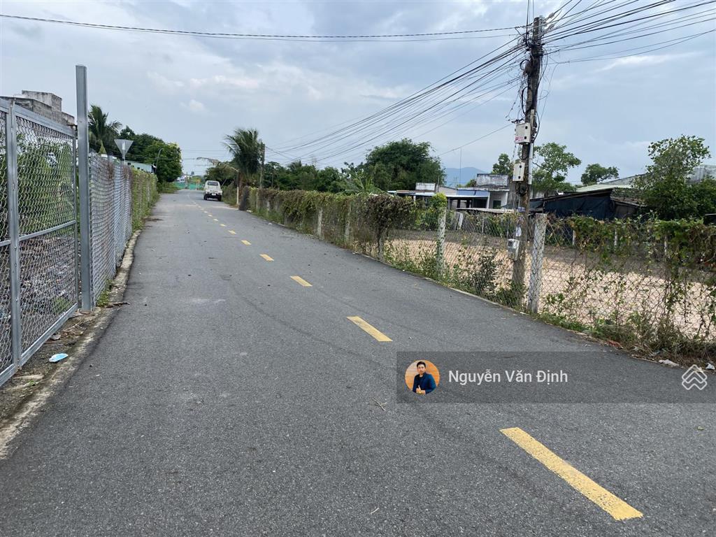 Phước hảiđi xe ra biển 5p giá sốc chỉ 2ty6 cho 400m2 có 35m mặt tiền nhựa 80 thổ cư sổ sẵn