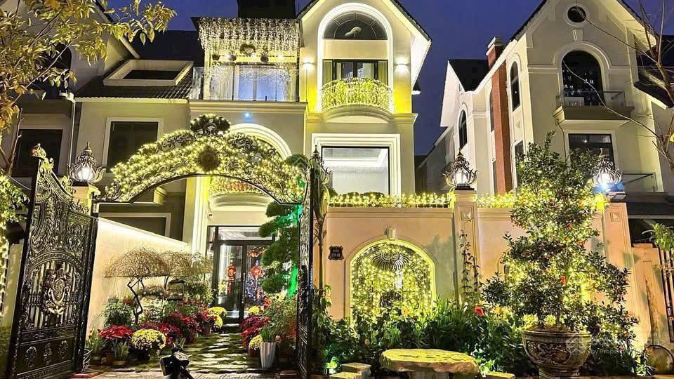 Bán nhà biệt thự tại khu b geleximco lê trọng tấn,căn siêu phẩm giá cực chất 67 tỷ, 434m2