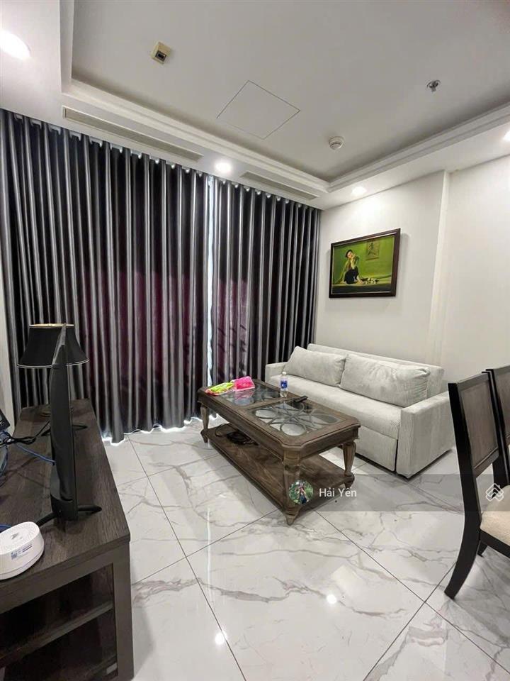 Chính chủ để giá mềm, ch sunny plaza q. gò vấp, giá 2 tỷ 240 dt 65m2, 2pn+2wc, có nội thất sổ hồng