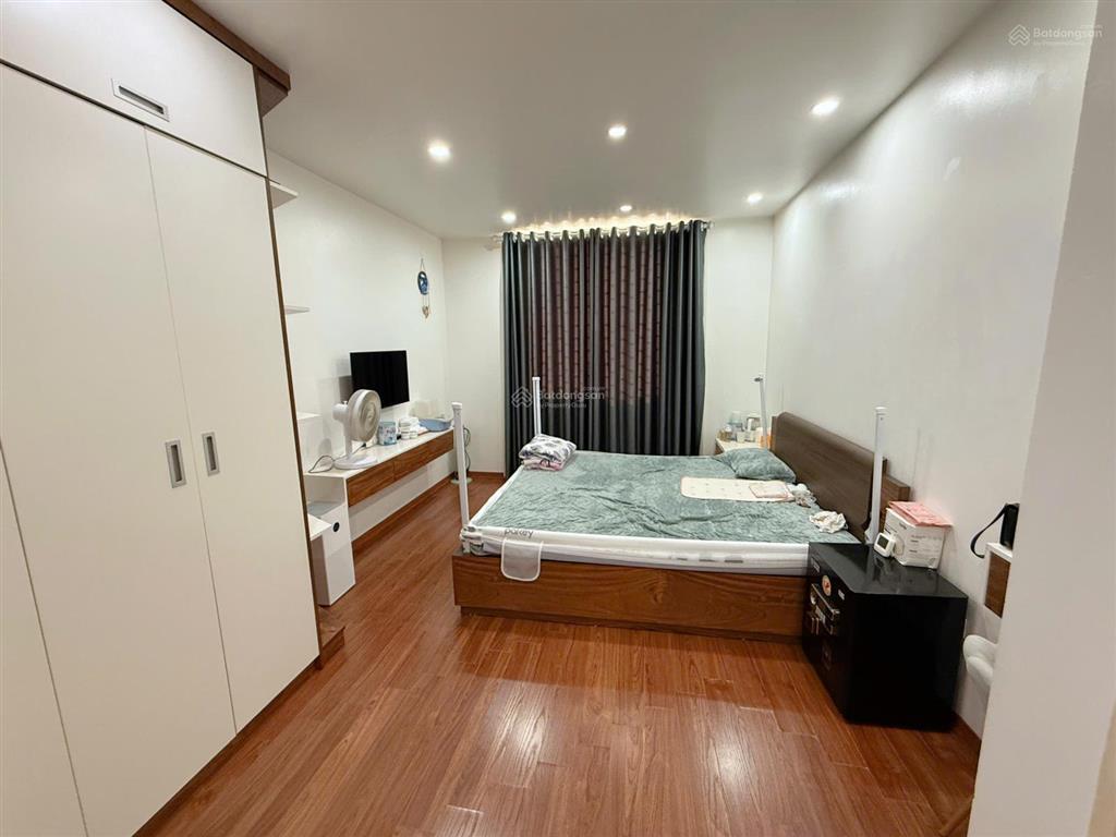 Bán căn hộ cc tại quốc lộ 32, 3,95 tỷ, 78m2, 2pn, 2wc, pháp lý đầy đủ