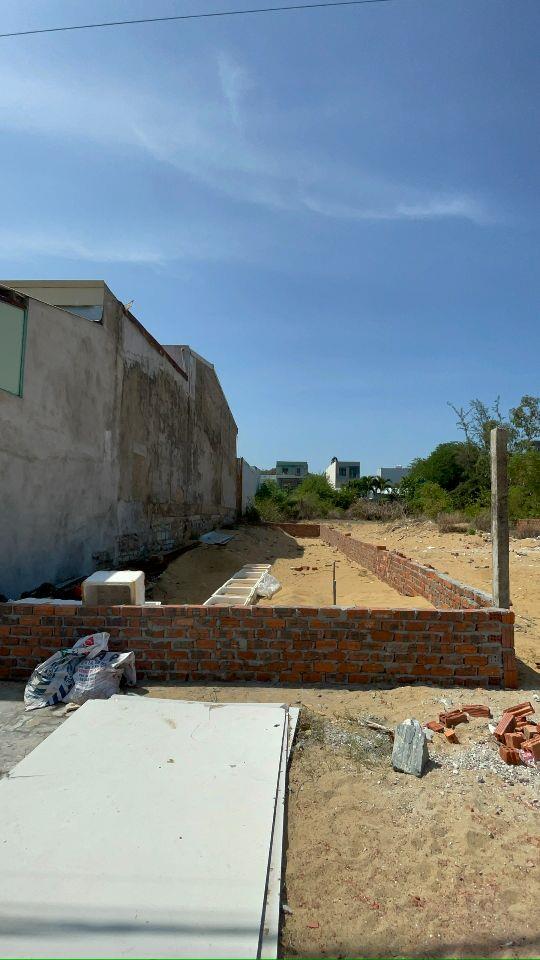 Bán đất MT đường BÀ BANG NHÃN - Hòa Hải -Ngũ Hành Sơn- Đà Nẵng -Vị trí : gần sông, gần UBND Quận NHS, cách các bãi tắm c