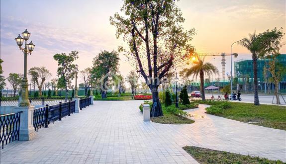 Bán BT Tứ Lập 313m2 giá 40 tỷ khu Hoàng Gia tại Vinhomes Cổ Loa Đông Anh Hà Nội