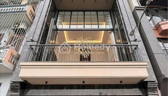 Nhà đẹp view hồ phố Nguyễn Văn Cừ, DT 80 m2, 7 tầng, 2 mặt tiền, KD