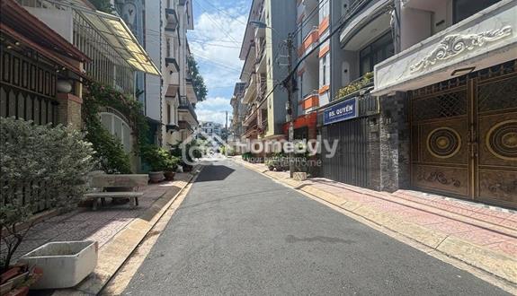 Nhà măt tiền , đường nội bộ 5m, cần thanh lí gấp