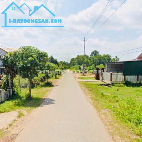 BÁN ĐẤT MẶT TIỀN TRẦN HOÀN - ĐÔNG GIANG