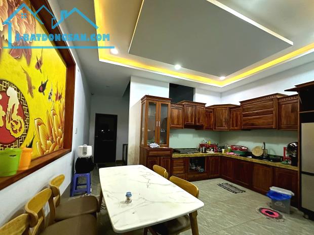 BÁN RẺ NHÀ ĐẤT LONG BÌNH TÂN, 1TRỆT 2LẦU KDC DIAMOND CITY ĐƯỜNGNHỰA 8m