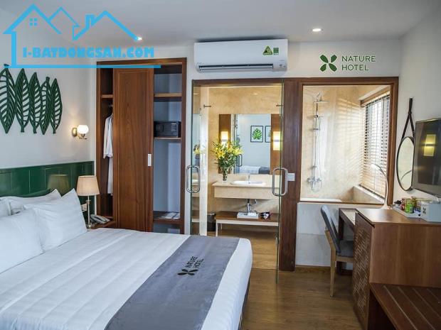 78 x tỷ 150m 9T MT 9m BÁN khách sạn phố VIP Trần Thái Tông, Cầu Giấy Xây 2018 DT 500 tr/th
