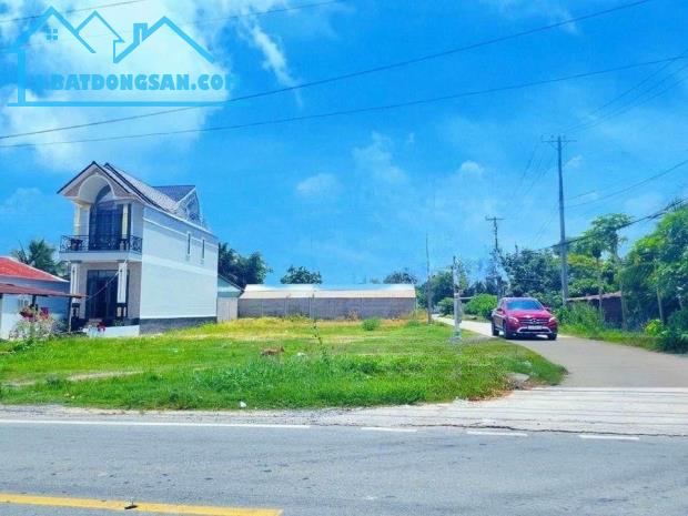 KẸT TIỀN SANG LỖ 320M2 ĐẤT THỔ CƯ SHR MT TỈNH LỘ CẠNH CHỢ DÂN ĐÔNG GIÁ 260 TRIỆU
