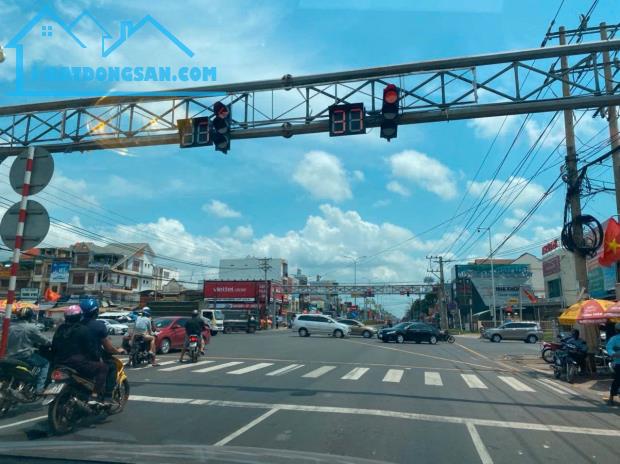CHÍNH CHỦ CẦN SANG LẠI 15X50=750M2 ĐẤT THỔ CƯ-SHR-NGAY TT THỊ XÃ DÂN ĐÔNG GIÁ 370 TRIỆU
