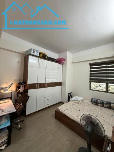 Bán nhanh, căn hộ tầng trung tòa CT4 Xa La 63m2, 2PN, sổ đỏ, full NT đẹp. LH 0378 884 919