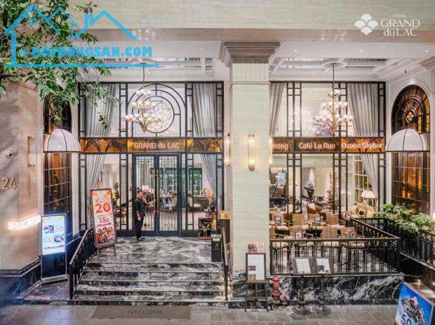 Cần bán Khách sạn 5 Sao Mặt phố Nhà Chung, Hoàn Kiếm DT: 318m² x 10T x MT: 14,2m.