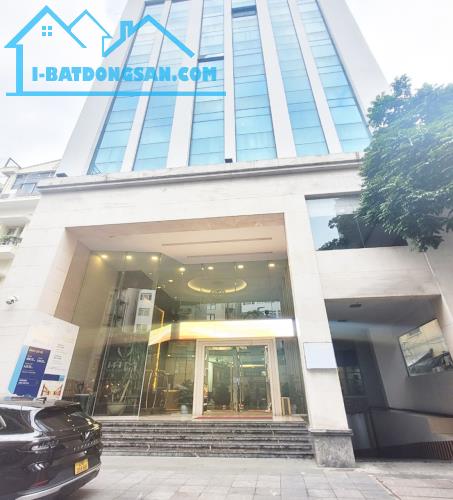 Bán Tòa Văn Phòng Mặt Phố Nghi Tàm, Tây Hồ DT 355m2, 11T, MT 16m. Giá Cực Rẻ