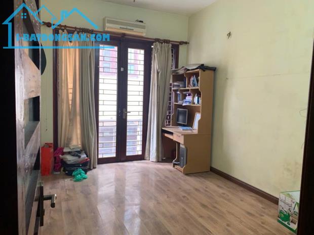 BÁN NHÀ ĐẸP TÂY HỒ - NGÕ BA GÁC PHI - BA BƯỚC CHÂN RA ĐƯỜNG Ô TÔ