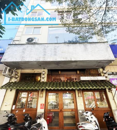 Bán Tòa Văn Phòng Mặt Phố Bát Đàn, Hoàn Kiếm DT 300m2, 10T, MT 10m, Giá Cực Rẻ