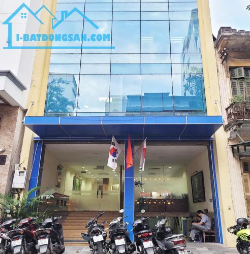 Bán Tòa Văn Phòng Mặt Phố Lê Trực, Ba Đình DT 288m2, 10T, MT 9.6m. Giá Cực Rẻ