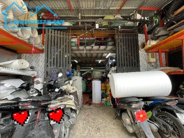 Cần bán 144m2 ĐẤT mặt tiền Quận 7, Ngang rộng gần 7m, Xây dựng tự do rất đẹp