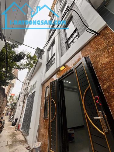 Bán nhà Phụng Châu gần trường Đại Học, mặt ngõ thông ô tô con chạy qua cửa. 48m²*4T