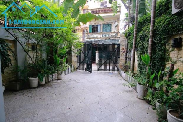 🔅 Biệt Thự Sân Vườn Phố Đặng Thai Mai, Tây Hồ, Gara Ô tô, 135m2 4T MT 6m, Chỉ 49.5 Tỷ 🔅