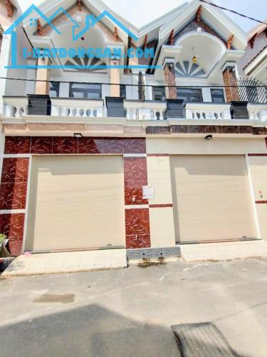 Cặp nhà liền kề hiếm hoi – rất phù hợp cho gia đình đông thành viên muốn ở gần nhau