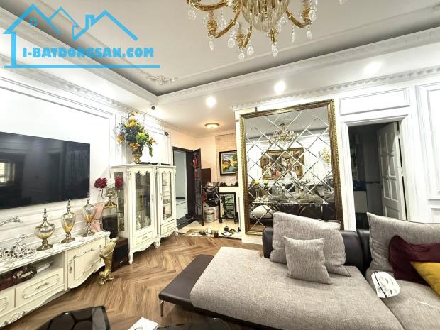 🔅 CHUNG CƯ CT2 VIMECO NGUYỄN CHÁNH, CẦU GIẤY 130M2 3PN+3VS, SĐCC, CHỈ 11 TỶ 🔅