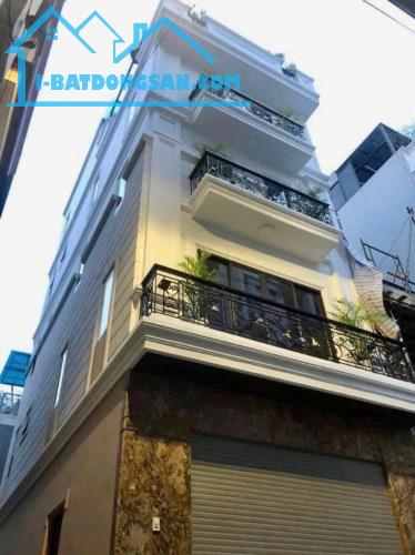 Nhà 5T*35m2 ngõ nông rộng ô tô vào tận cửa, gần đại học. Giá 3,25 tỷ