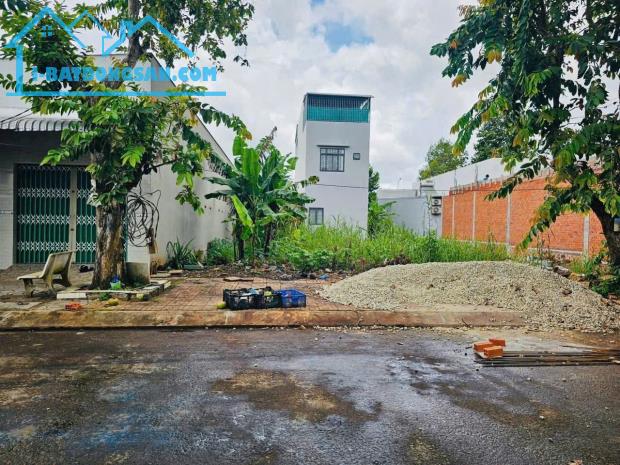 BÁN NHANH NỀN B9 TÂN PHÚ CẦN THƠ - Giá 1 tỷ 830 triệu - LH 0949946604 QUÝ