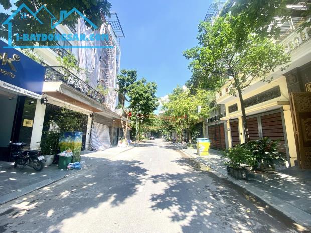 BÁN NHÀ 5T*103M LIỀN KỀ KĐT HACOM DUYÊN THÁI NGỌC HỒI P.LÔ-ÔTÔ VỈA HÈ CHỈ 17 TỶ