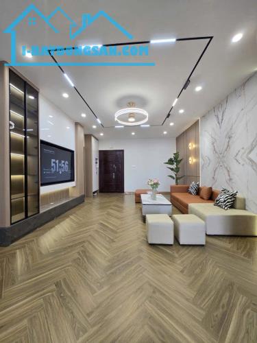 🔅 CHUNG CƯ VƯỜN XUÂN 71 NGUYỄN CHÍ THANH, ĐỐNG ĐA, 94M2 3PN+2VS, CHỈ 9.9 TỶ 🔅