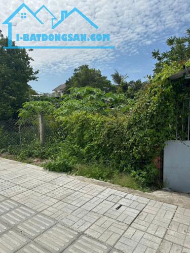 CẦN BÁN LÔ ĐẤT MẶT TIỀN BỜ KÈ BỬU LONG CŨ - NAY THUỘC PHƯỜNG TRẤN BIÊN- VỊ TRÍ SIÊU ĐẸP