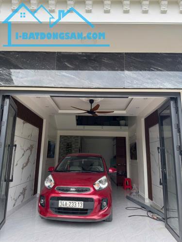 Bán căn nhà 4 tầng ngõ phố Bình Lộc, ph Tân Bình, TP HD, 42.7m2, mt 4m, 3 ngủ, gara oto