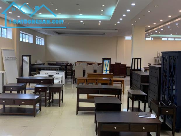 Bán nhà xưởng 37.000m2 cụm CN Tân An skc 100% đã đóng thuế 50 năm. Giá 180 tỷ.