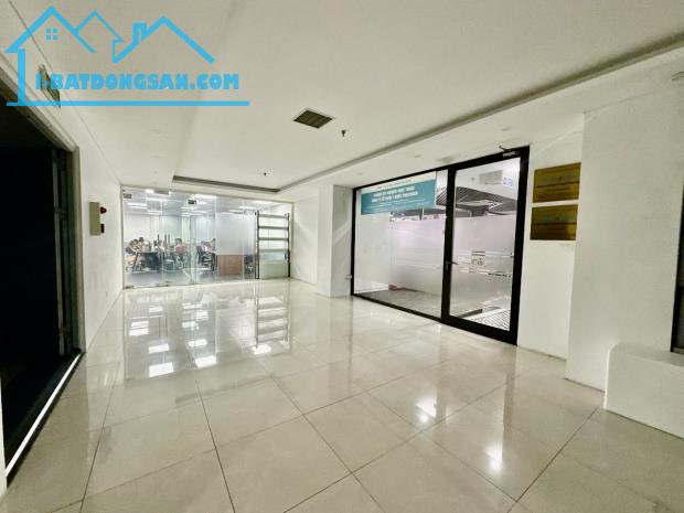 Chính chủ bán sàn Văn Phòng toà B4 Kim Liên-Phạm Ngọc Thạch-Xã Đàn-1950m2 giá nhỉnh 200 tỷ