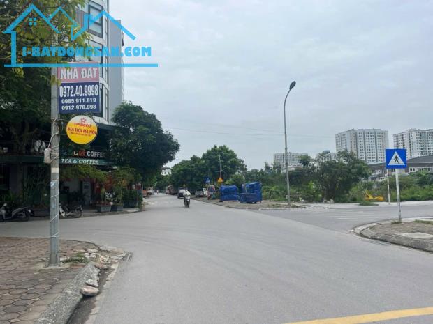 ĐẤT PHÂN LÔ, VỈA HÈ, Ô TÔ TRÁNH, KINH DOANH ĐỈNH, HÀNG BÈ KIẾN HƯNG 50M2 GIÁ 16,4 TỶ