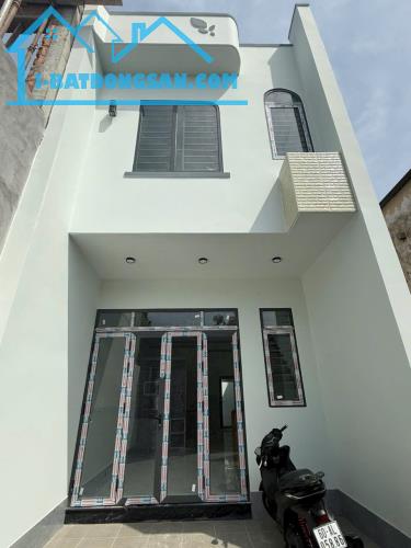 Bán nhà 1 lầu 1 trệt phường Hoá An Đường Ô Tô . Vị Trí Đẹp