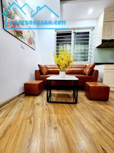 Căn hộ phố Sơn Tây 52m chỉ 2.85 tỷ - NGÕ NÔNG RỘNG THOÁNG, NHÀ MỚI ĐẸP ĐỦ NỘI THẤT Ở LUÔN