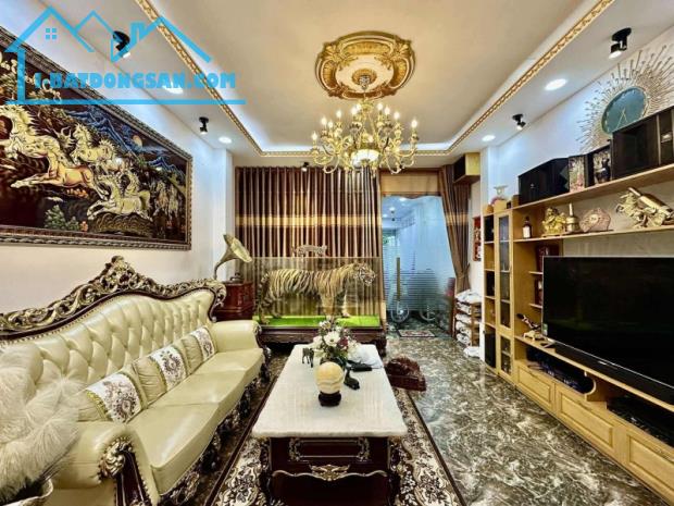 NHÀ ĐẸP 5 TẦNG - KDC TAM BÌNH - ĐƯỜNG 10M - FULL NT - CHỈ HƠN 12 TỶ