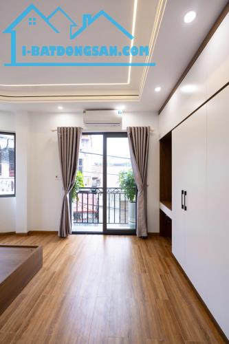 Bán nhà Thụy Ứng Song Phượng Đan Phượng 42 m2 4 tầng, lô góc ô tô đỗ cửa giá 5.45 tỷ.