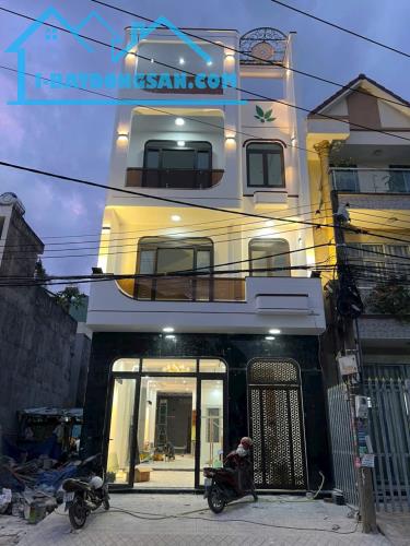 BÁN NHÀ TDC PHƯỜNG BỬU HÒA – BIÊN HÒA 2Lầu 1Trệt .5PN.Phòng Xong Hơi