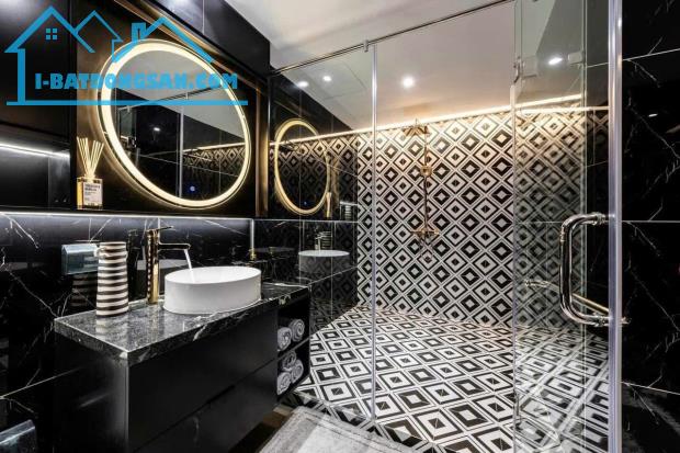 BÁN GẤP NHÀ MẶT PHỐ CHÙA LÁNG - 52M2 - 5M MẶT TIỀN - 5 TẦNG - VỈA HÈ Ô TÔ TRÁNH - GẦN HỒ