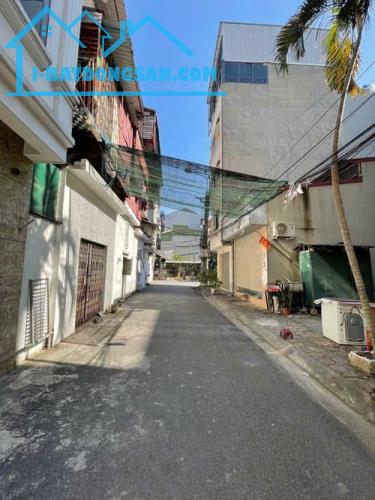 Đất Cầu Bươu,67m mt4.5m vỉa hè,ô tô tránh,tiềm năng,xây CCMN,nhà ở đều đẹp