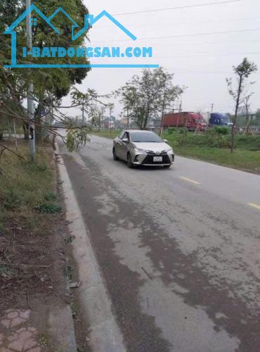 Bán 2 lô đất liền nhau mặt đường Hoàng Ngân, KĐT Việt Hòa, TP HD, 180m2, mt 10m, vị trí đẹ