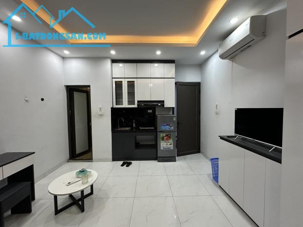 TÒA CHDV PHẠM VĂN ĐỒNG, DT 85M, XÂY MỚI THANG MÁY, FULL PCCC, GIÁ 16.8 TỶ