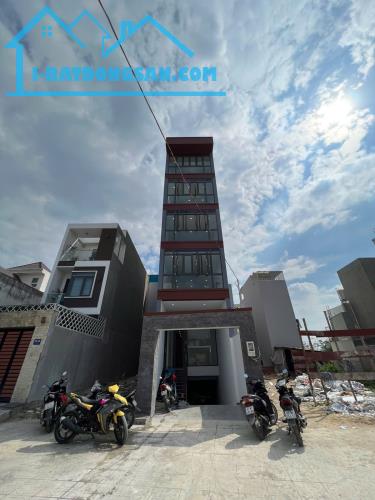 Tòa nhà mặt tiền Lò Lu – 80m² x 5 tầng thang máy – Hoàn công đủ