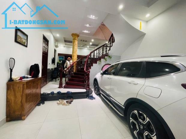Bán nhà Ngọc Khánh, Ba Đình, phân lô, ô tô đỗ cửa, khu vực Vip hiếm nhà bán. Giá 24.9 tỷ