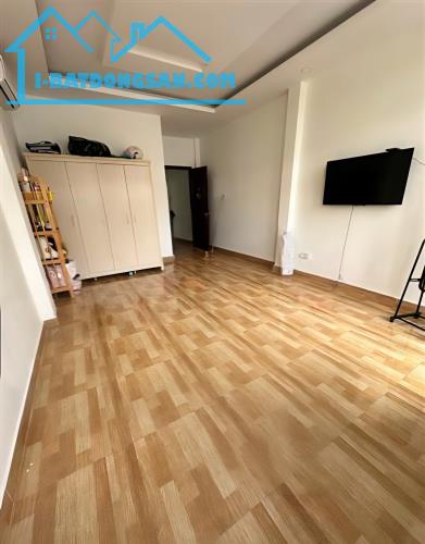BÁN NHÀ ĐẸP CẠNH LÊ TRỌNG TẤ.N - NGÃ TƯ GÒ MÂ.Y - HẺM XE HƠI - 4PN - ( 4.2X17M )